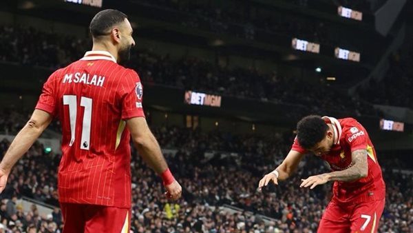 محمد صلاح يتصدر تشكيل ليفربول لمواجهة ليل بدوري الأبطال