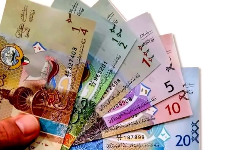 سعر الدينار الكويتي مقابل الجنيه المصري اليوم الأربعاء 22 يناير.. لحظة بلحظة- المحرر العربي