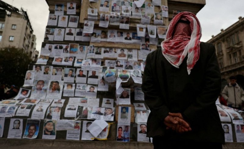 غضب شعبي في سوريا بعد إزالة صور المعتقلين والمفقودين من قلب دمشق- المحرر العربي